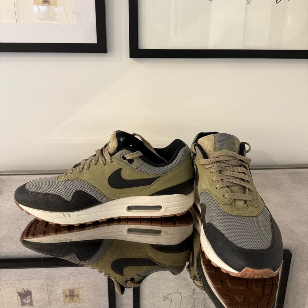 Nike Air Max 1 - worn twice!